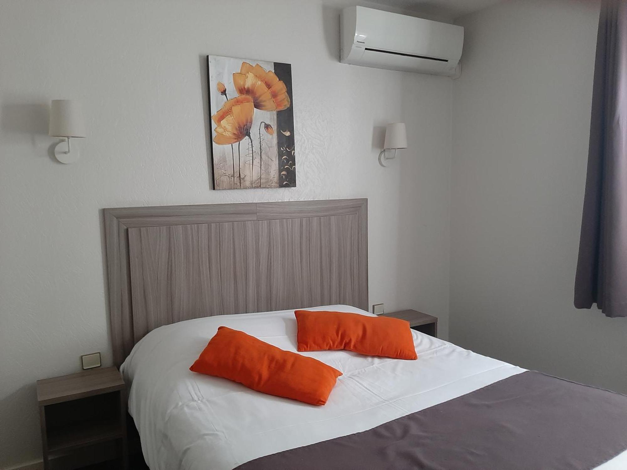 Sure Hotel By Best Western Saintes Exterior foto